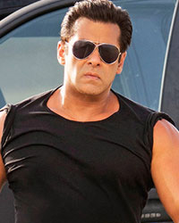 Race 3